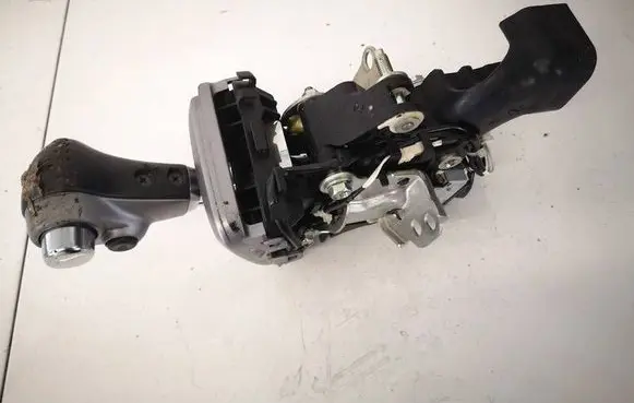 Honda CR-V Gear shifter/selector 