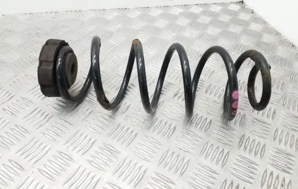 Audi A4 S4 B8 8K Rear coil spring