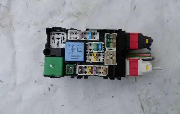 Peugeot 508 Fuse box set 9665492680