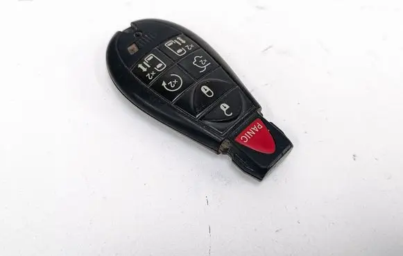 Dodge Grand Caravan Ignition key/card 56046709AG
