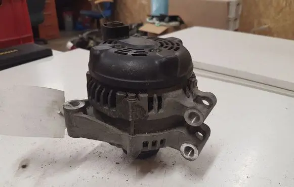 Land Rover Range Rover Sport L320 Generator/alternator AH2210300