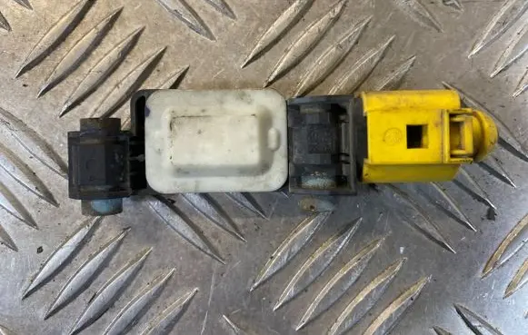 Audi A4 S4 B6 8E 8H Airbag deployment crash/impact sensor 8E0959651 0231301FDP1L 070103