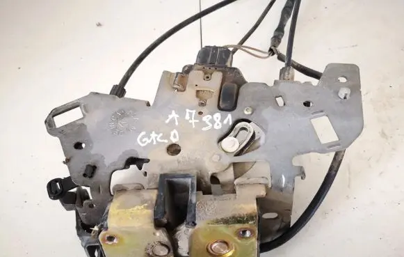 Chrysler Voyager Rear door lock