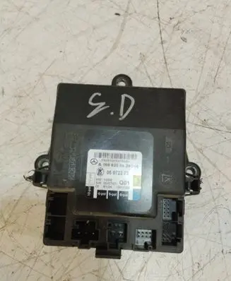 Mercedes-Benz B W245 Door control unit/module A1698208626 05072373