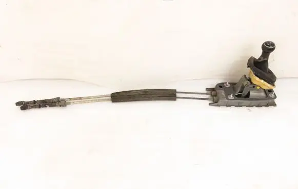Volkswagen Golf V Gear shifter/selector 