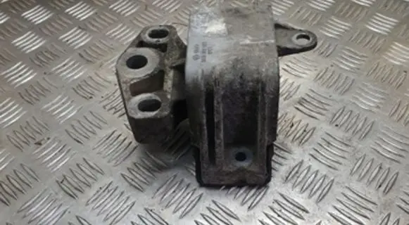 Ford Galaxy Engine mount bracket 7M3199555