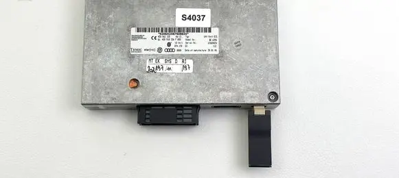 Audi A6 S6 C6 4F Bluetooth control unit module 4E0910336F 4E0862335