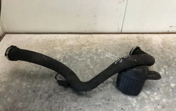 Audi A4 S4 B8 8K Intercooler hose/pipe 8K0145673AC
