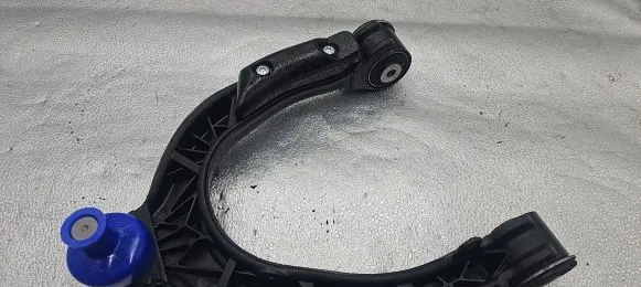 Tesla Model Y Front upper control arm/wishbone 104432100G 1044321