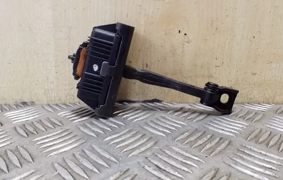 BMW X6 E71 Front door check strap stopper 7141024