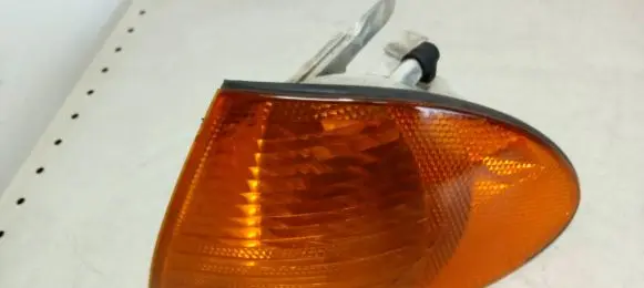 BMW 3 E46 Front indicator light 0311328001 6902765