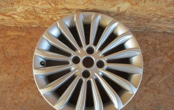 Opel Corsa D R16 alloy rim 