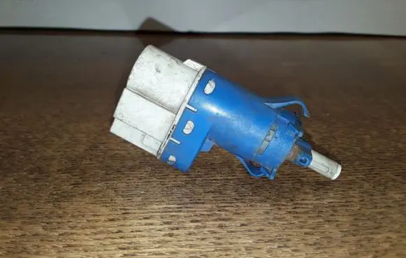 Ford Focus Brake pedal sensor switch 3M5T9C872AB