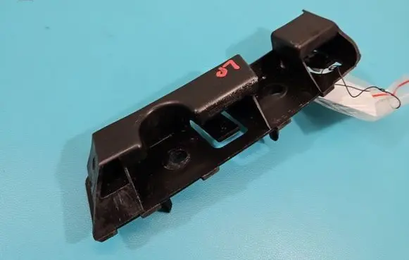 Peugeot 508 Front bumper mounting bracket 9686570380 IMPRK1406673