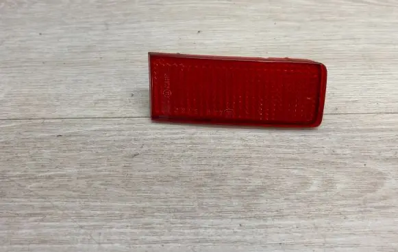 Volkswagen Touareg II Rear tail light reflector 7P6945106