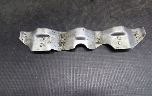 Ford Mondeo MK IV Heat shield in engine bay 9655645080