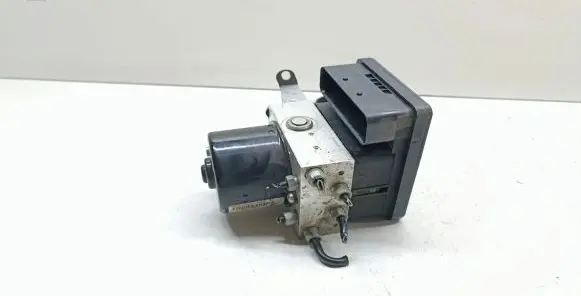 BMW 1 E82 E88 ABS Pump 6787836 34516787836 6787837
