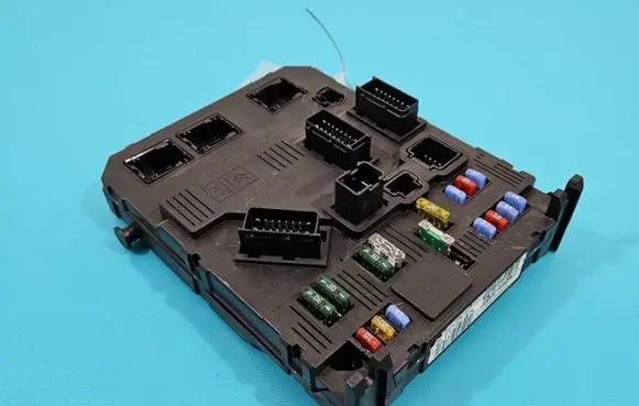 Peugeot 407 Central body control module 9655708580 IMPRK1364072