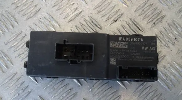 Skoda Enyaq iV Tailgate/trunk control unit/module 1EA959107A