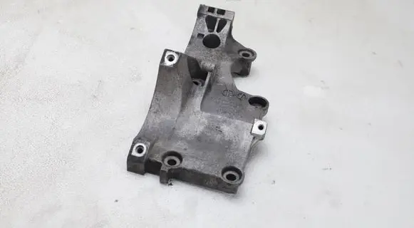 Volkswagen Caddy Generator/alternator bracket 038903143AF
