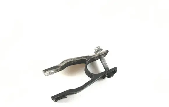 Volvo S90, V90 Engine mounting bracket 31339951