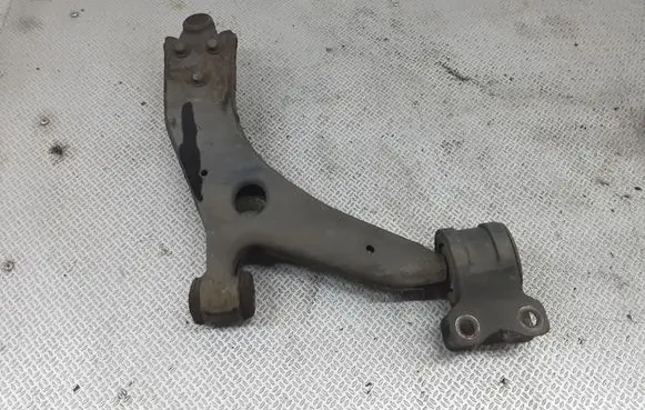 Volvo V50 Front lower control arm/wishbone
