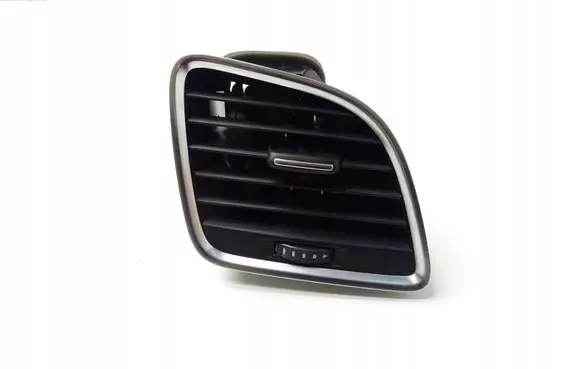 Audi Q3 8U Dashboard side air vent grill/cover trim 8U2820902B