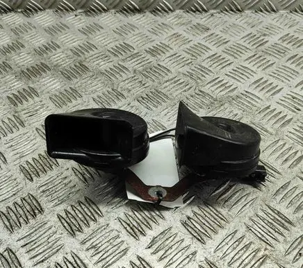 Dodge RAM 1500 DS Horn signal 68297891AB