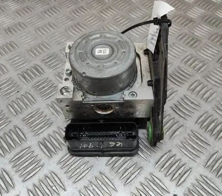 Volkswagen Arteon ABS Pump 5Q0614517HB