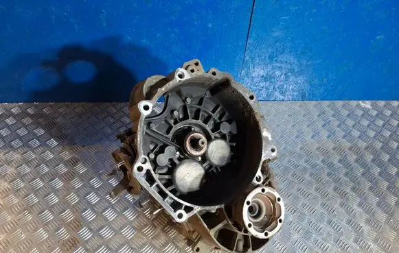 Seat Leon (1M) Manual 5 speed gearbox 02M301107 02M301108