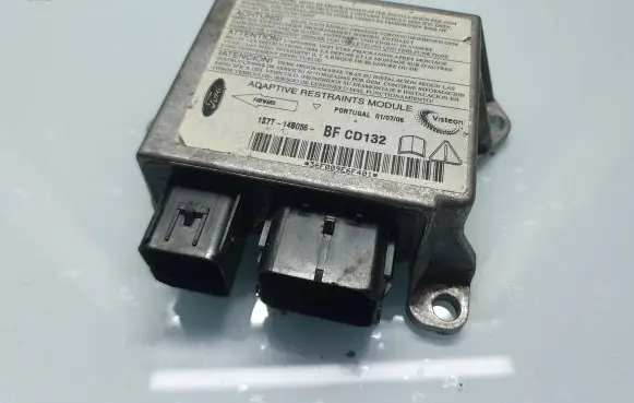 Ford Mondeo Mk III Airbag control unit/module 1S7T14B056BF 36F009E6F401