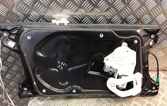Land Rover Discovery 3 - LR3 Front door window regulator with motor
