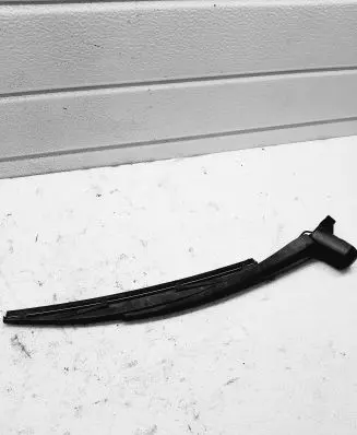 Mitsubishi Grandis Rear wiper blade 39852