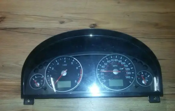 Ford Mondeo Mk III Speedometer (instrument cluster) 3s7f10841aa