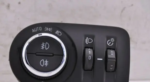 Opel Mokka B Light switch 9836300180