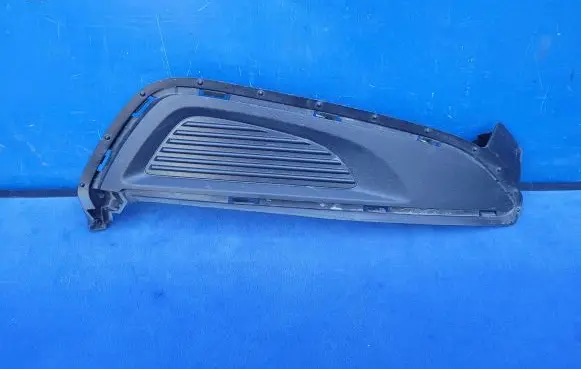 Hyundai Tucson TL Front bumper lower grill 86526D7000