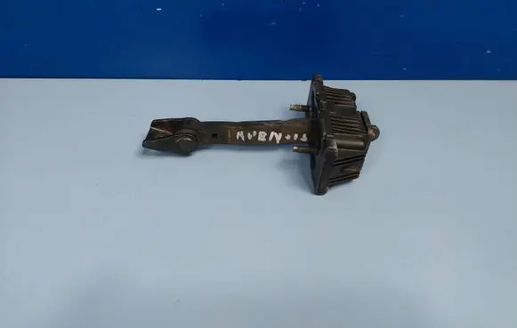 Toyota Avensis T250 Front door check strap stopper 6861005040