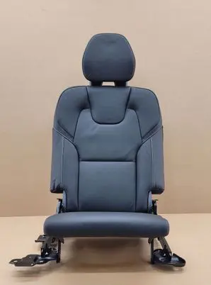 Volvo XC90 Front driver seat 0448032248085