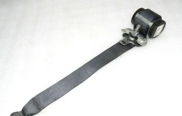 Citroen C-Crosser Rear seatbelt 609213900 8976T1
