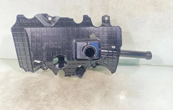 BMW 5 E60 E61 other engine part 62440410 M57TUE2