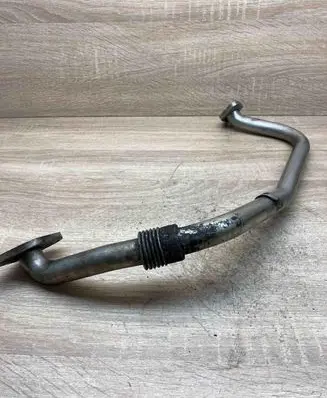 Volkswagen PASSAT B6 EGR valve line/pipe/hose 03G131521D