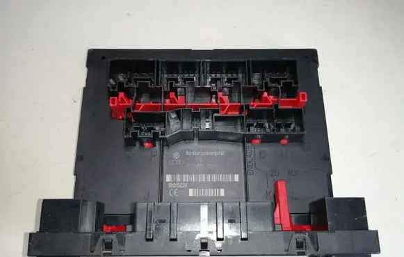 Volkswagen PASSAT B6 Comfort/convenience module 3C0937049J