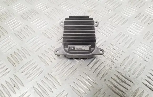 Tesla Model 3 Light module LCM P153292502C