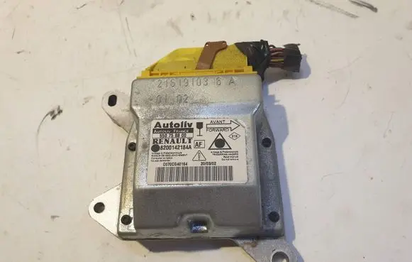 Renault Laguna II Airbag control unit/module 8200142184A 550758800