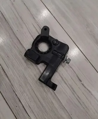 Renault Twingo III Radiator mount bracket 215143071R