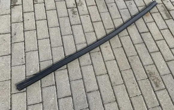 Audi Q7 4M Engine compartment rubber 4M0823723