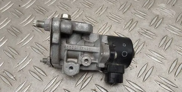 Toyota Prius+ (ZVW40) EGR valve 2562037120