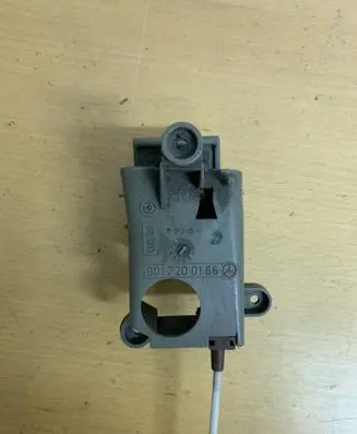 Volkswagen II LT Front door interior handle 9017200166