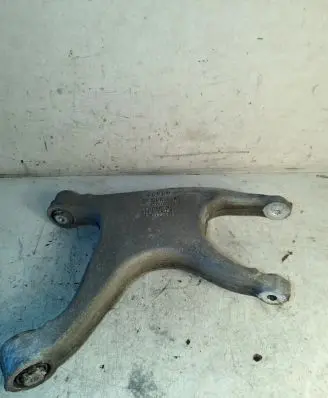 Audi A6 C7 Rear upper control arm/wishbone 8K0505312