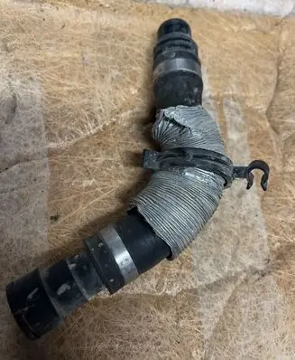 Volvo C30 Engine coolant pipe/hose